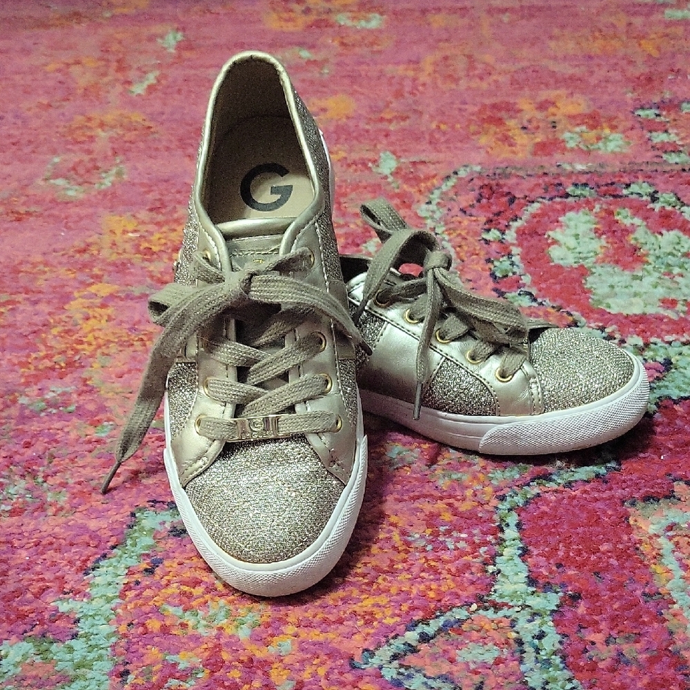 G by Guess Los Angeles Backer 3 Gold Glitter Sneakers | Size 6.5